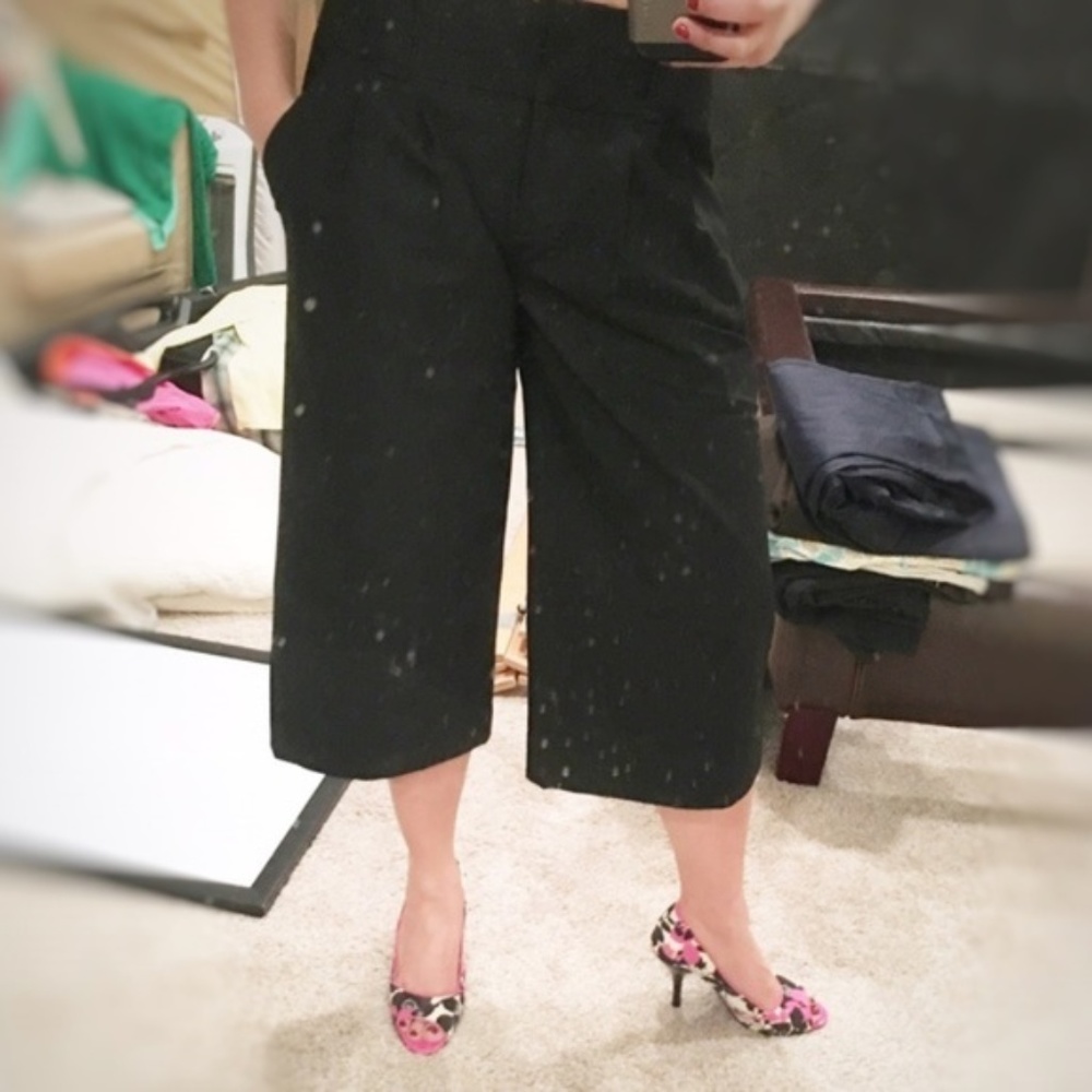 5/28 THE LIMITED CASSIDY FIT CAPRI